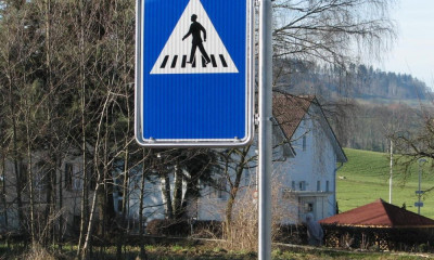 Viga 50817 – Straßenschilder-Set Aus Holz, Bunt & Robust, Ideal Für Kinder Ab 3 Jahren